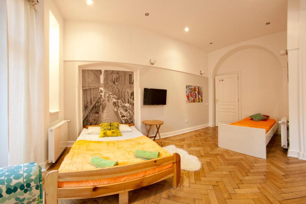 Pokoje Bagatela Stare Miasto Hotel Krasków Cameră foto