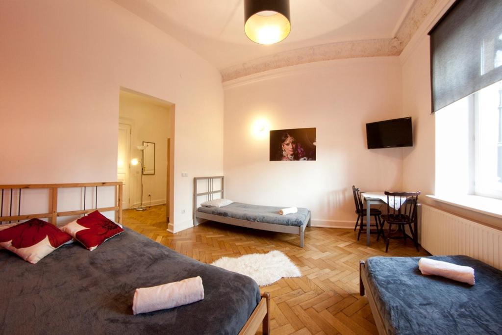 Pokoje Bagatela Stare Miasto Hotel Krasków Cameră foto